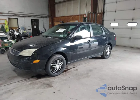 2005 Ford Focus Zx4 z USA, uszkodzony, nr VIN 1FAFP34N45W314273
